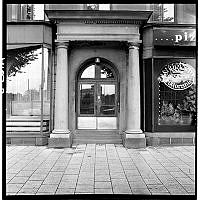 Kungsbroplan 2, portal