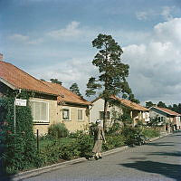 Stureby. Villabebyggelse vid Östrandsvägen. Längst till vänster Östrandsvägen 36.