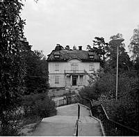 Farsta Strand, Ullerudsbacken, stadsäga 2992.