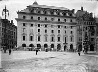 Gustav Adolfs torg 18-16. Sveriges Privata Centralbank och försäkringsbolaget Victoria.