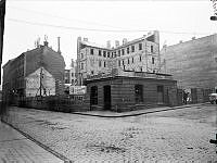 Hörnet av Humlegårdsgatan och Brahegatan. Humlegårdsgatan 20.