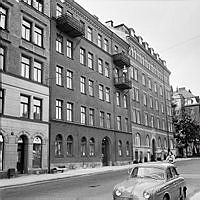 Banérgatan 31 mot Karlavägen.