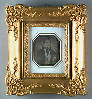 Porträtt av skomakaren Herman Alarik Fridolf Lundborn. Daguerreotyp.