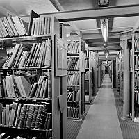 Magasinslokal i Kungliga Biblioteket, Humlegården.