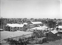 Vintervy från Kvarnberget. Hotell Dagmar, Badkontoret, Stora Hotellet, Restaurangen och Romanov.