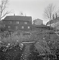 Faggens krog. Flera hus och planteringar från tidigt 1700-tal.