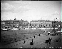 Utsikt över Södra Blasieholmen från Skeppsbron