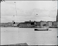 Riddarfjärden och Riddarholmen från Mariahissen. Till vänster skymtar telefontornet på Norrmalm.