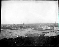 Utsikt mot Strandvägen och Blasieholmen från Minareterna på Stockholmsutställningen.