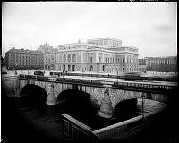 Utsikt över Norrbro och Operan vid Gustav Adolfs Torg