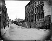 Artillerigatan norrut från Linnégatan.