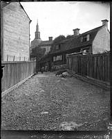 Stigen mot Svartensgatan. I bakgrunden Katarina kyrka.