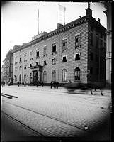 Tullhuset, Skeppsbron 38