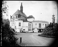 Allmänna konst- och industriutställningen på Djurgården. Stockholms stads paviljong, från söder