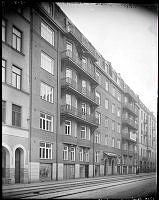 Hantverkargatan 10-12.