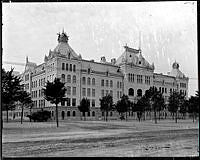 Engelbrektsskolan, ursprunglingen Östermalms folkskola, Valhallavägen