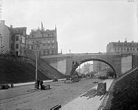 Kungsgatan västerut mot Malmskillnadsbron.