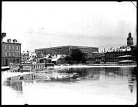 Helgeandsholmen vintertid från Strömgatan.