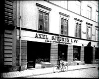 Mäster Samuelsgatan 34 med Axel Sjögren & co.