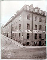 Louis de Geers palats, Götgatan 16, södra sidan