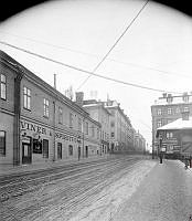 Hornsgatan från Brunnsbacken västerut. T.v. Södra stadshuset, nuvarande Stadsmuseet