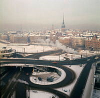 Vy från Katarinahissen mot Slussen och Gamla Stan. Vinterdis.