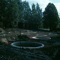 Gärdet. Anläggningsarbete vid Drottningberget, drygt 100 meter öster om Borgen. Vy åt sydost.