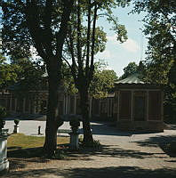 Drottningholm. Gårdssidan av Kina Slott.