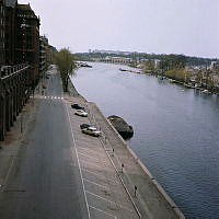 Vy västerut längs Kungsholms Strand och Karlbergssjön från Sankt Eriksbron.