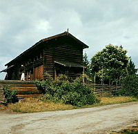 Skansen; Älvrosgårdens uthuslänga.