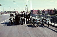 Essingeledens invigning. Poliser med motorcyklar.