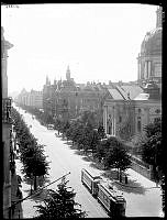 Odengatan med Gustaf Vasa kyrka.