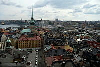 Utsikt från Storkyrkans torn över Gamla Stan mot Södermalm. Mot sydost.