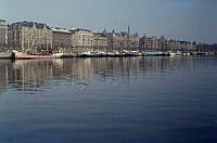 Strandvägen sedd från Blasieholmen. Obs. Negativet är skadat.