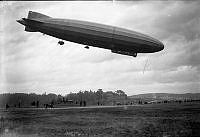 Luftskeppet Bodensee landar på Gärdet 8 oktober 1919.