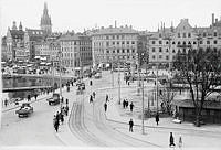 Karl Johans Torg mot Kornhamnstorg och Slussplan.