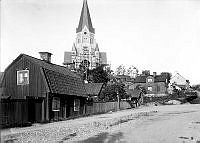 Vita Bergen. Skånegatan 114-116 och Sofia kyrka under byggnad. (Dåv. kv. Barnängen Mindre, nuv. kv. Stenkolet).