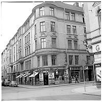 Hörnan Skeppargatan- Storgatan . I hörnan 