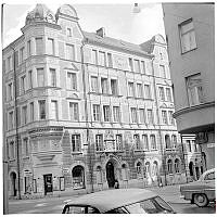 Hörnet Östermalmsgatan- Nybrogatan.