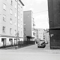 Gumshornsgatan från Styrmansgatan. Gumshornsgatan 1 t.v.