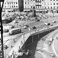 Vy över Slussen mot Gamla Stan från Katarinahissen.