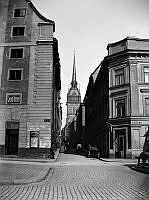 Tyska Brinken från Mälartorget mot Tyska kyrkan.