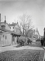 Södermannagatan norrut från Åsögatan med Katarina kyrka i fonden.