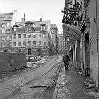 Vattugatan mot Drottninggatan och kv. Frigga.