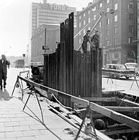 Sveavägen söderut mot Kungsgatan. Gatuarbete.