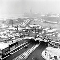 Utsikt över Slussen mot Centralbron, Riddarholmen och Gamla Stan.