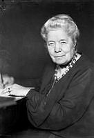 Porträtt av författarinnan Selma Lagerlöf.