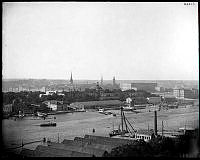 Utsikt mot Skeppsholmen från Djurgården. Från minareterna på Industrihallen, utställningen 1897.