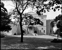 Prins Carls palats. Byströms Villa, Hazeliusbacken på Djurgården.