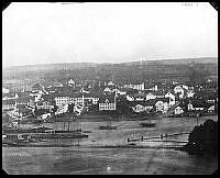 Foto av daguerreotyp från 1846. Ladugårdslandet sett från Navigationsskolan vid Mosebacke torg.